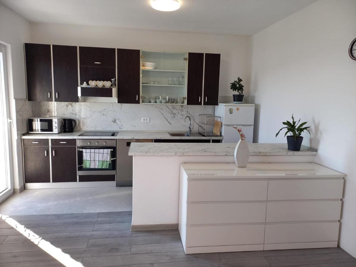Apartman Marica 特罗吉尔 外观 照片