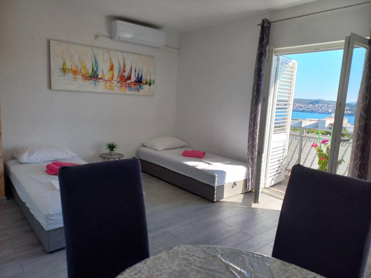 Apartman Marica 特罗吉尔 外观 照片